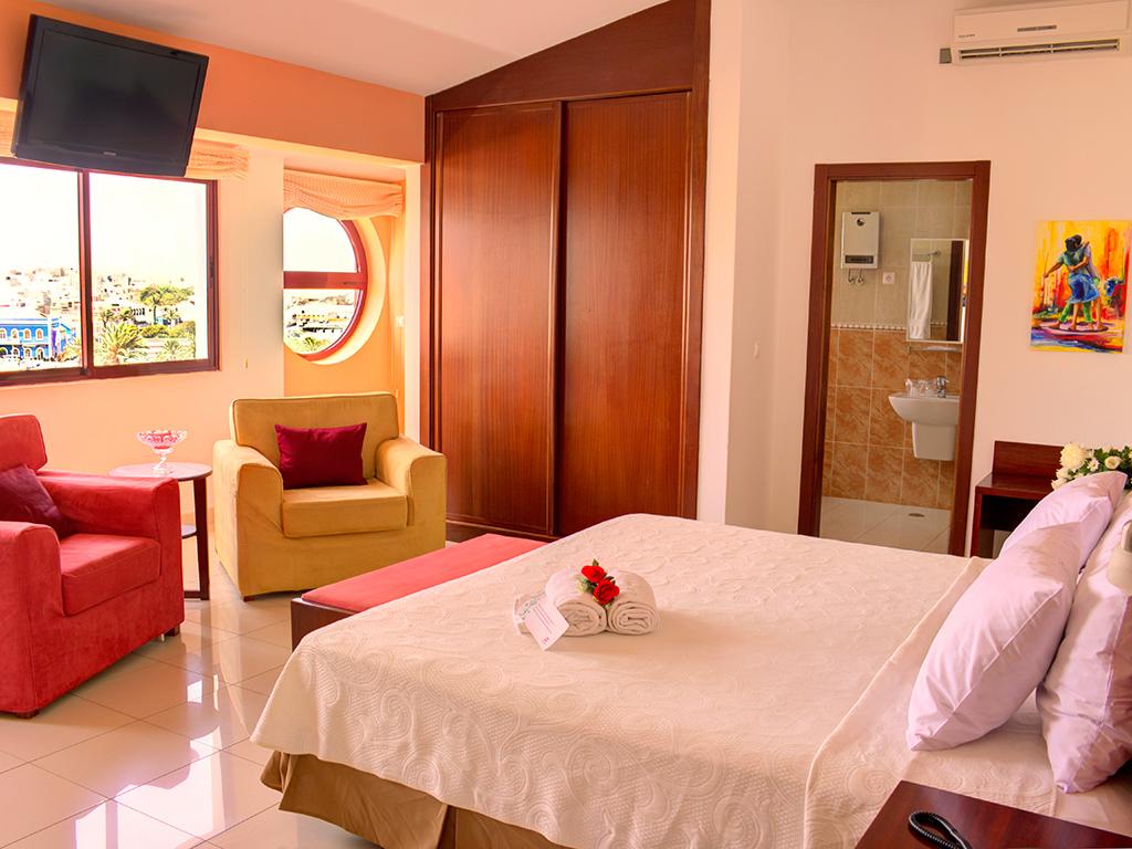 Hotel Livvo Don Paco منديلو المظهر الخارجي الصورة
